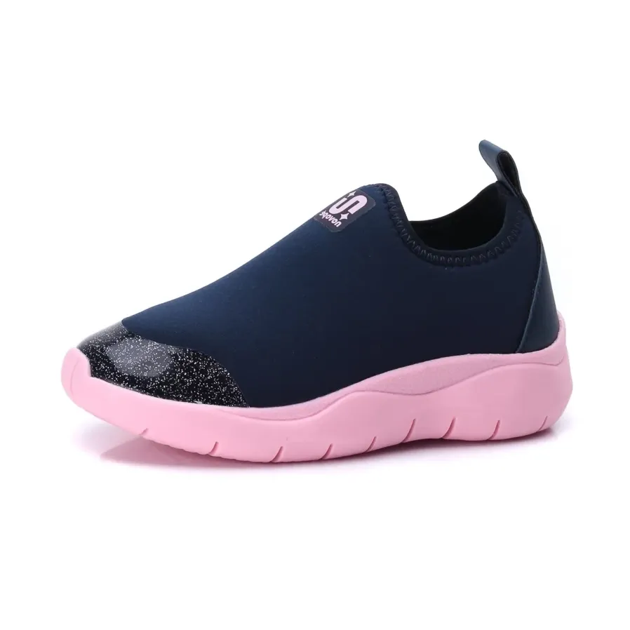Tênis infantil slip on Novopé azul marinho com rosa vista lateral